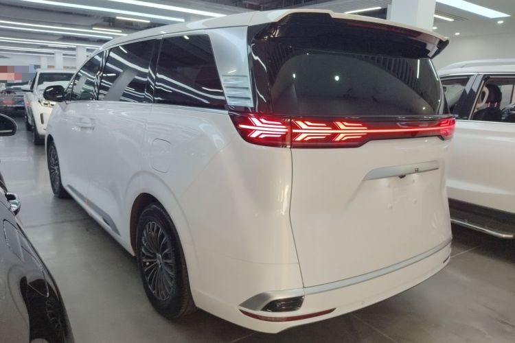 Used Denza D9 2022 DM-i 970 Four-Wheel Drive Prestige Model Rear Left 45 Deg