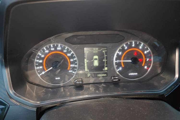 Used Chery Tiggo 3X 2021 PLUS 1.5L CVT Thrilling Red Date Edition