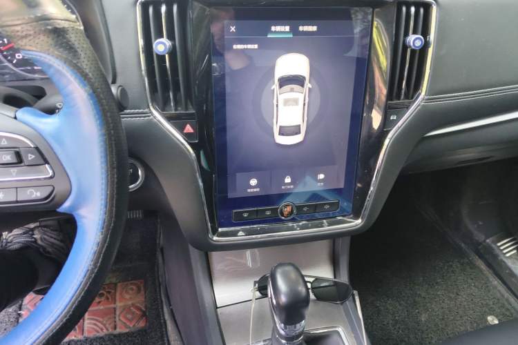 Used Roewe i6 2017 20T Automatic Internet Smart Edition
