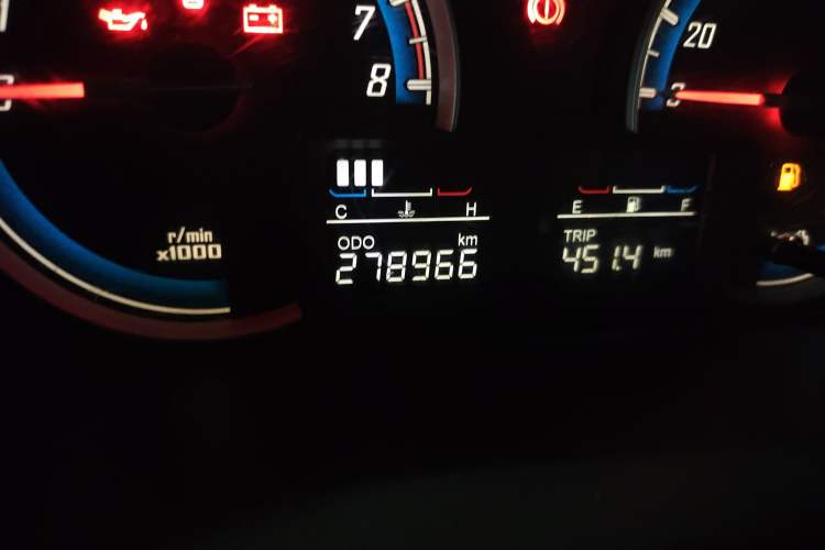 Used Baojun 730 2014 1.5L manual standard trim 7 seats