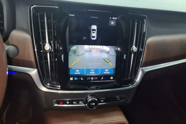 Used Volvo S90 2022 B5 Zhiyuan Luxury Edition