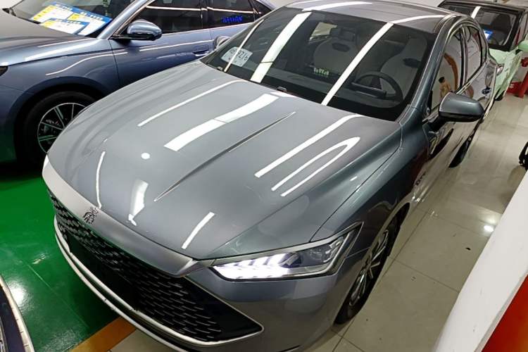 Used BYD Qin PLUS 2024 HONOR Edition DM-i 55KM Leading Model Guazi used car, China used car export, Used car for sale, Used cars, Cheapest cars for sale