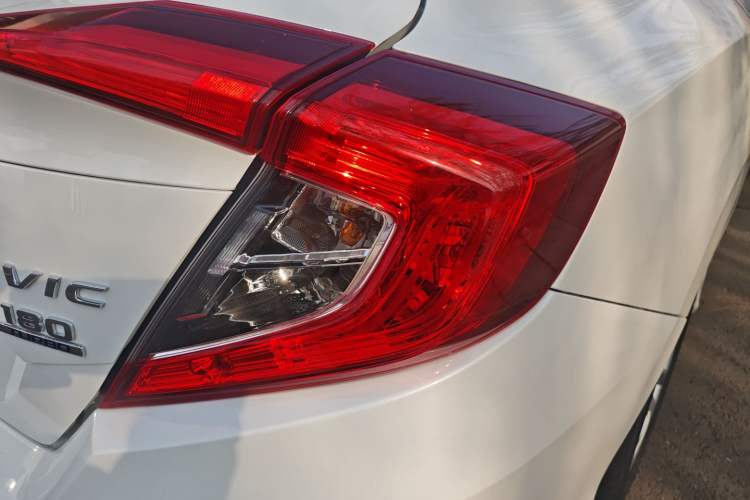 Used Honda Civic 2016 180TURBO CVT Comfort Version