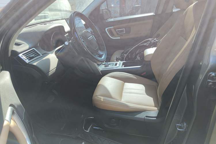 Used Land Rover Discovery Sport 2016 2.0T HSE Driver Seat