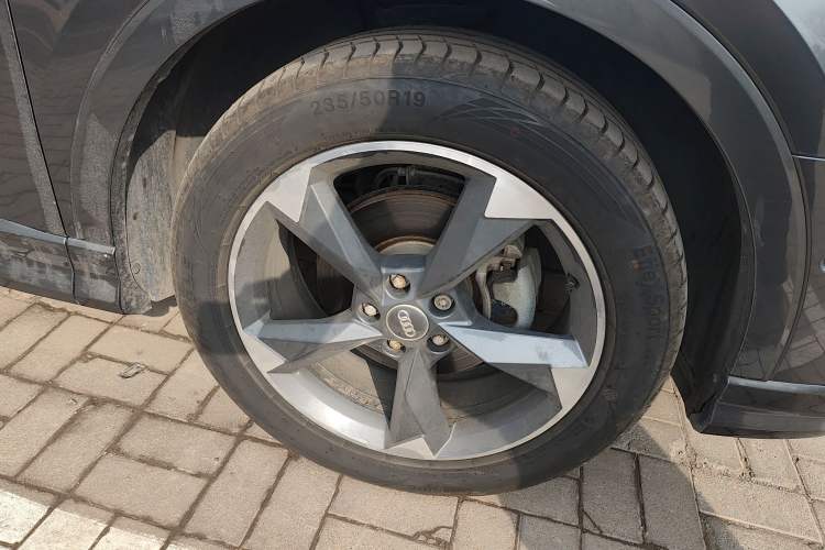 Used Audi Q3 2020 35 TFSI Fashion Dynamic Model