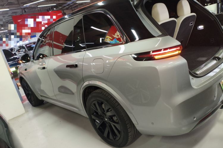 Used Li Auto L8 2023 Air model Left Side