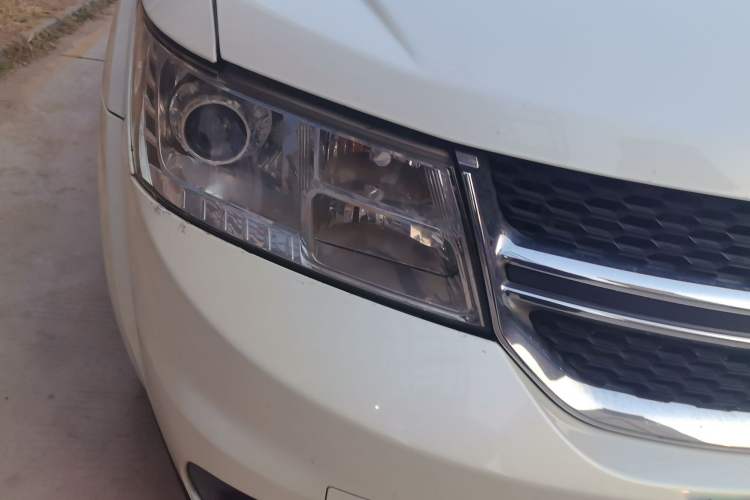 Used Dodge Journey 2015 2.0TD Four-Wheel Drive Luxury Edition
