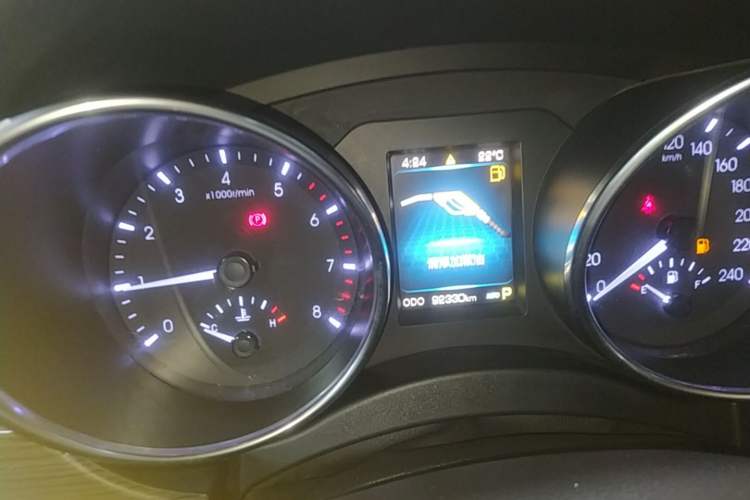 Used Haval H9 2016 2.0T Four-Wheel Drive Luxury Version 5 Seats
