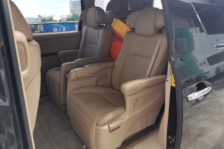 Used Toyota Alphard 2011 3.5L Luxury Edition Left Rear Seat