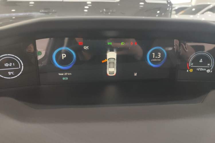 Used Changan UNI-V 2024 1.5T Prestige Sport Edition