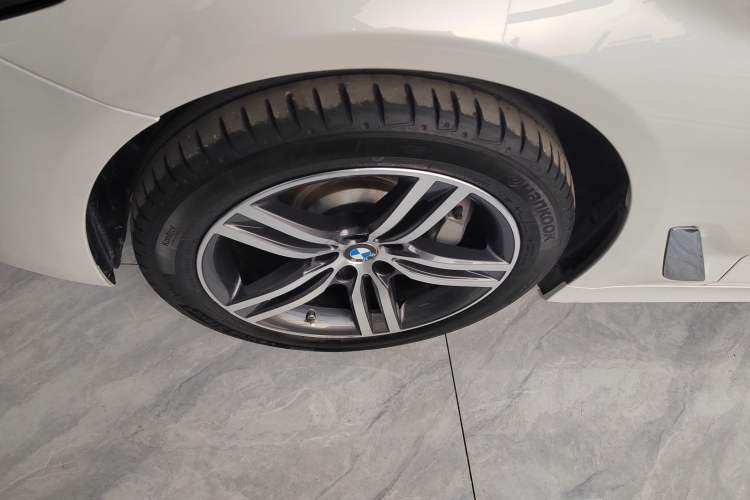 Used BMW 5 Series 2021 Restyled 530Li Leading Edition Luxury Package
