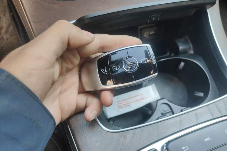 Used Mercedes-Benz E-Class 2019 E 300 L Stylish Model
