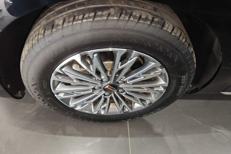 Used Hongqi H5 2024 1.5T DCT Smart Connect Flagship Edition
