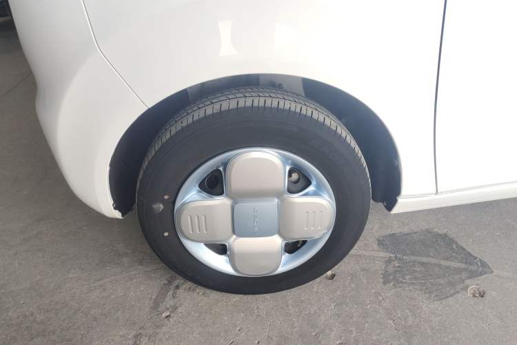 Used Geely Galaxy Panda 2023 Panda Mini 200km Endurance Bear
