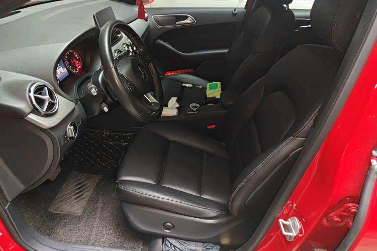 Used Mercedes-Benz B-Class 2015 B 200 Fashion Model