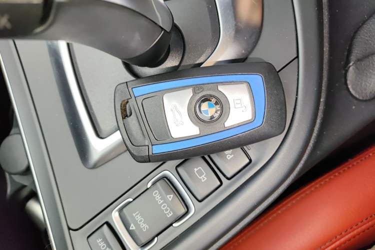 Used BMW 3 Series 2019 320i M Sport Night Edition Vehicle Key