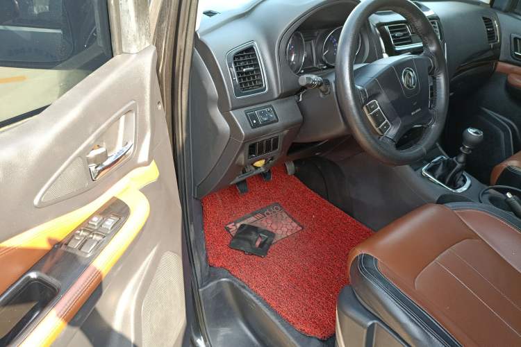 Used FORTHING F600 2016 F600 2.0L Luxury Model
