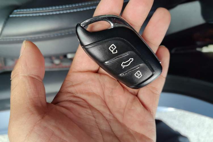 Used Rising ER6 2021 New Dynamic Edition 620km Smart Enjoyment Version
