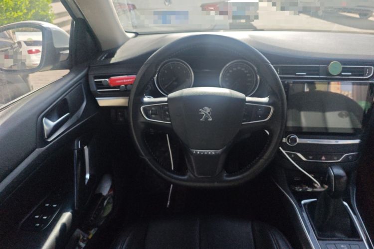 Used Peugeot 408 2015 1.2T Automatic Luxury Edition Steering Wheel