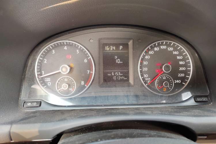 Used Volkswagen Touran 2015 1.4T DSG Comfort Edition 5 Seats