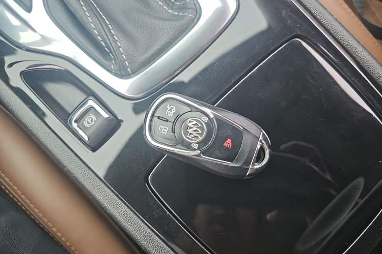 Used Buick Regal 2019 20T Elite Version China V Standard
