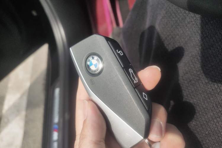 Used BMW 5 Series 2025 530Li Luxury Edition M Sport Package Interior 1