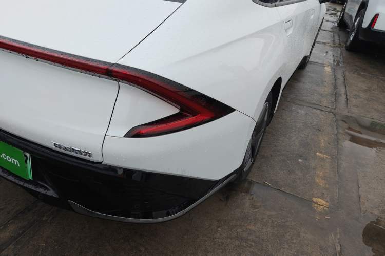 Used Wuling E5 2024 410 km Standard Version