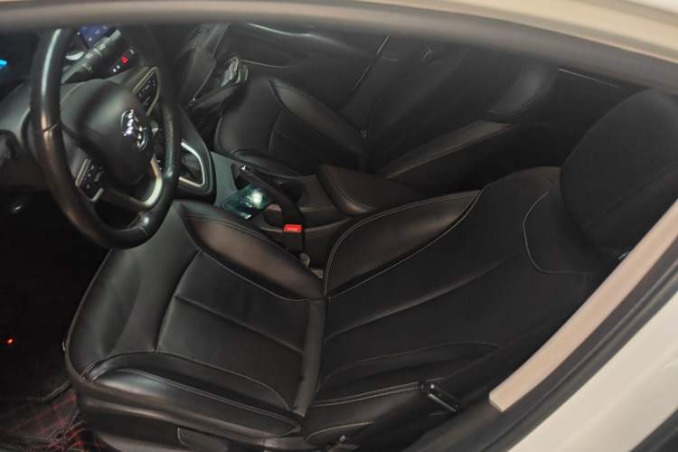 Used Buick GT 2018 18T Automatic Elite Model
