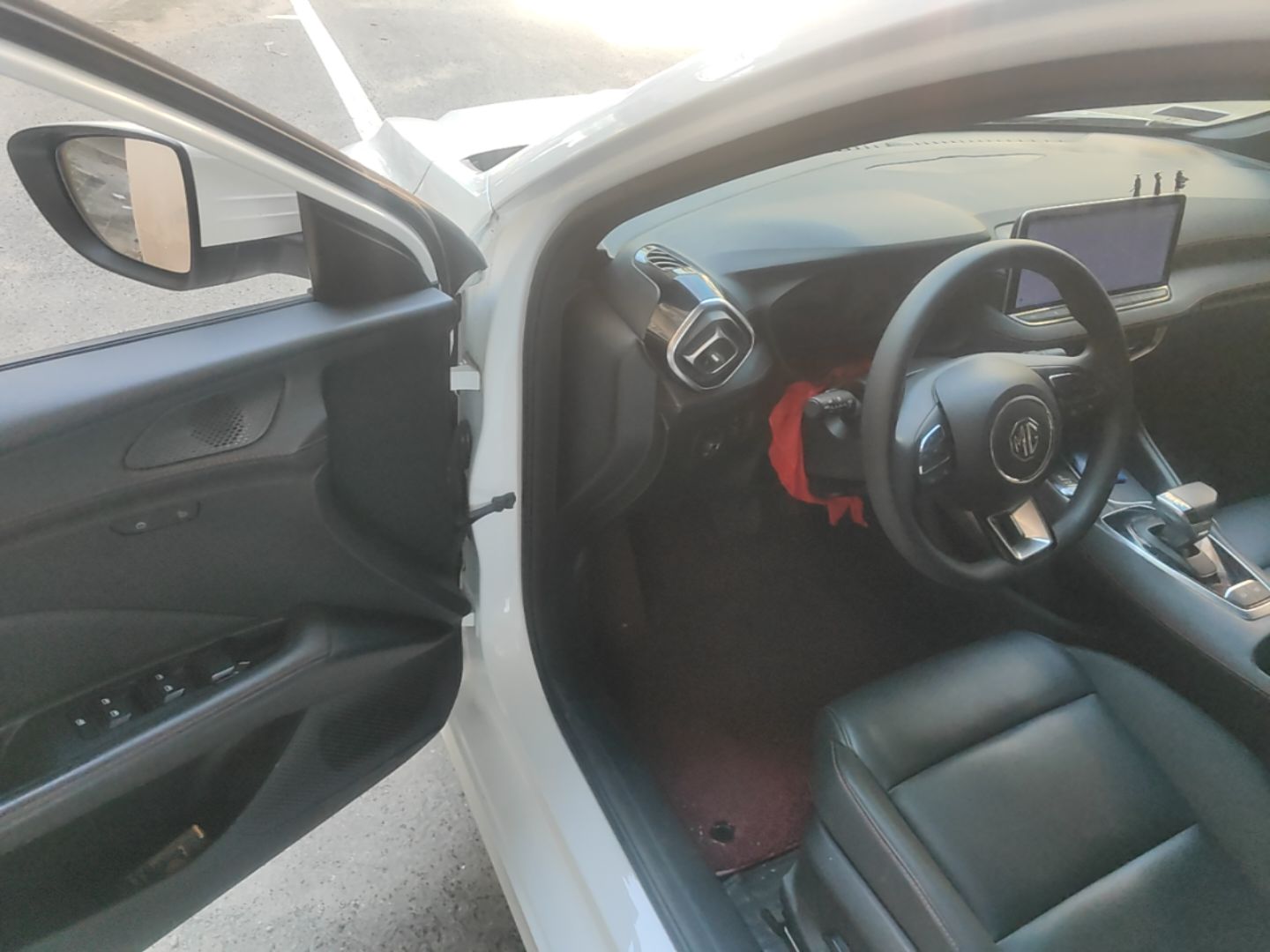 MG 5 2025 300TGI Global Flagship Edition — снимка 18
