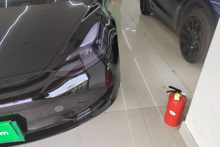 Used Tesla Model 3 2022 Rear-Wheel-Drive Version