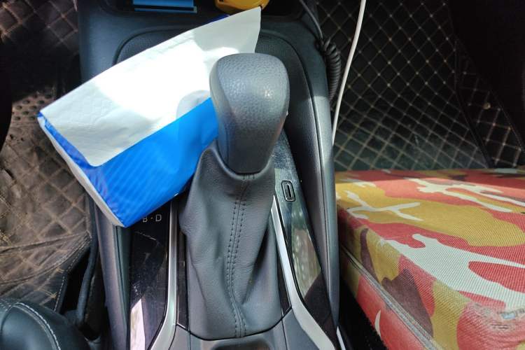 Used Toyota Corolla 2024 1.8L Smart Electric Hybrid Dual-Engine Elite Edition Gear Lever