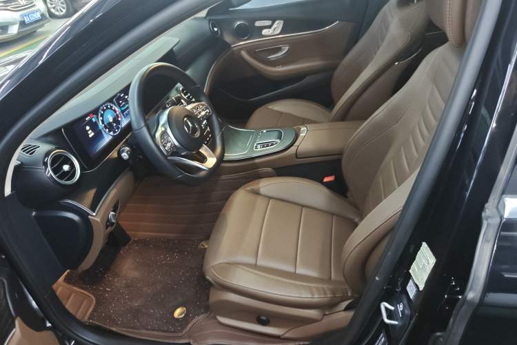 Used Mercedes-Benz E-Class 2020 Restyled E 300 L Sporty and Stylish Edition Left Front Seat