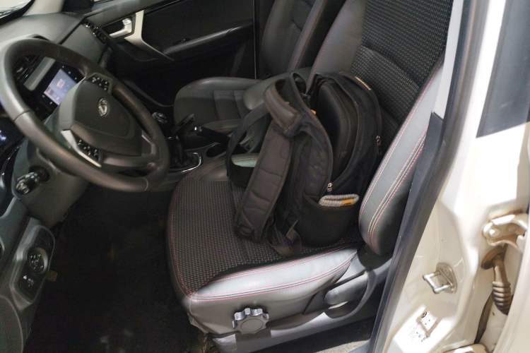 Used Chery Tiggo 3 2016 1.6L Manual ZhiShang Edition