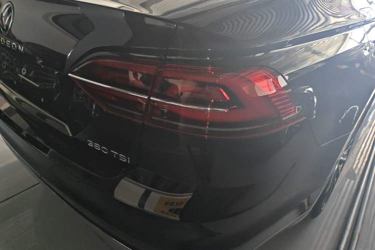 Used Volkswagen Phideon 2021 380TSI Prestige Edition
