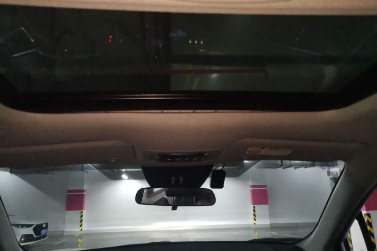 Used Toyota FRONTLANDER 2023 2.0L CVT Luxury Edition