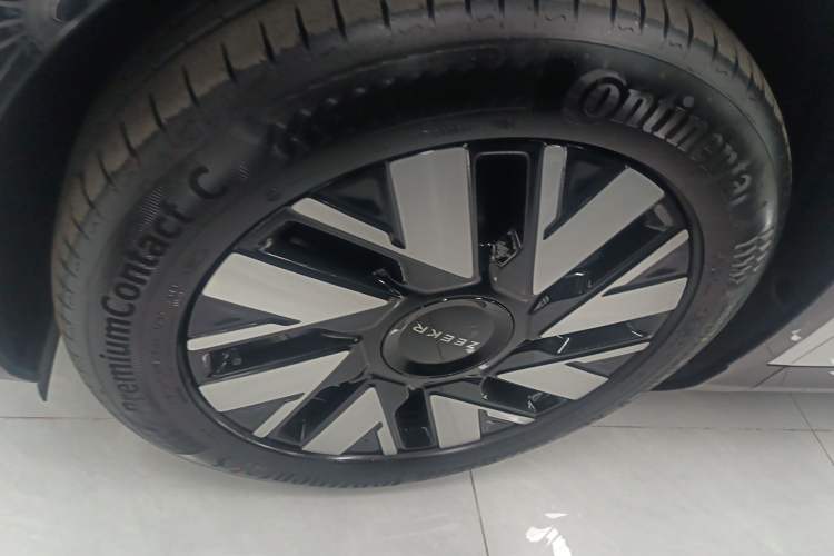 Used Zeekr MIX 2025 Long-Range Intelligent Driving Edition
