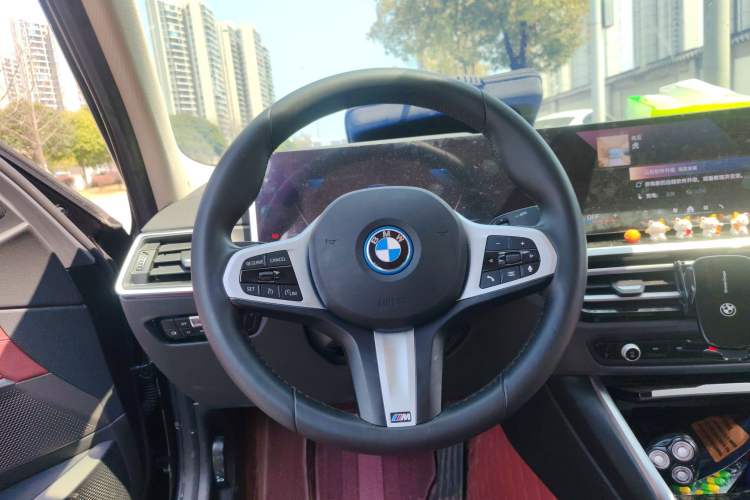 Used BMW i3 2024 eDrive 35 L
