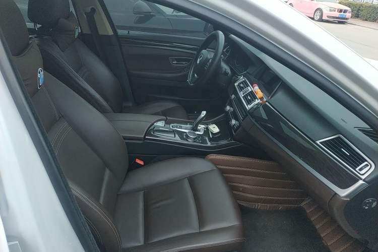 Used BMW 5 Series 2017 525Li Luxury Design Package