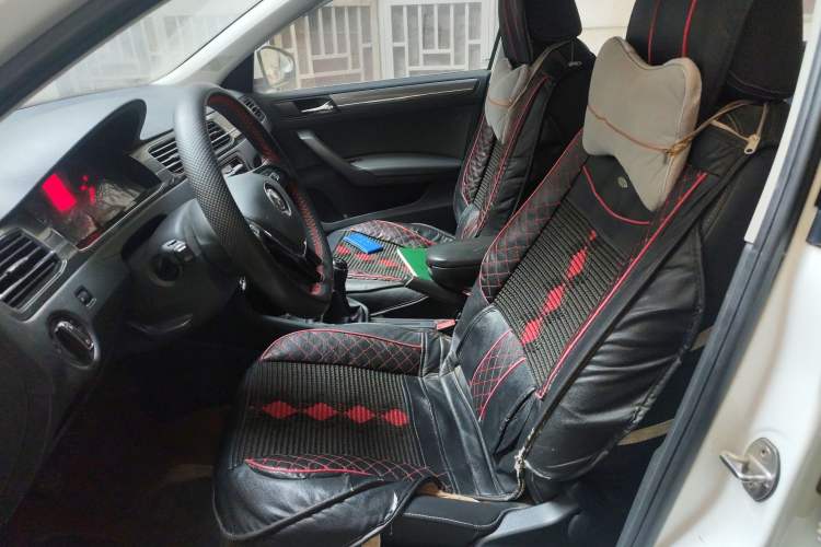 Used Volkswagen Santana 2016 1.6L Manual Comfort Edition Left Front Seat