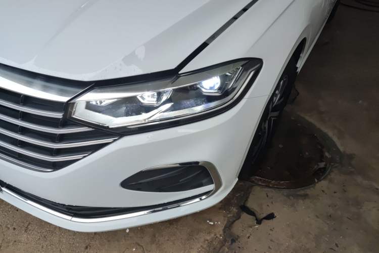 Used Volkswagen Lavida 2023 300TSI DSG Full-Comfort Edition Left Front Headlight