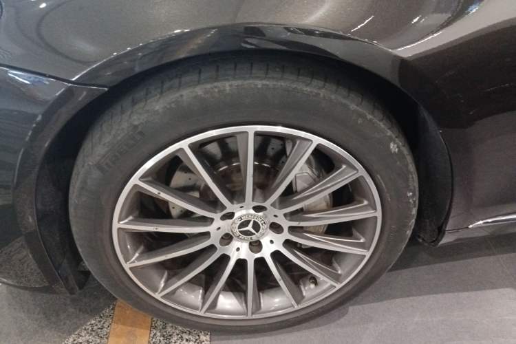 Used Mercedes-Benz S-Class 2014 S 320 L Business Model