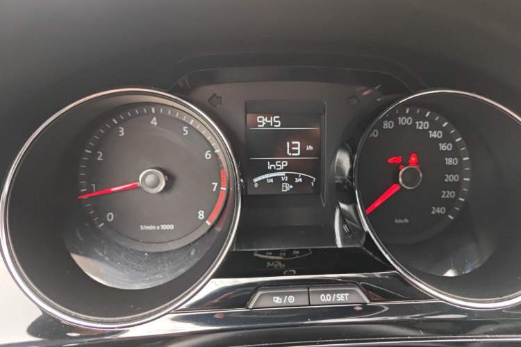 Used Volkswagen Bora 2014 1.6L Manual Comfort Model
