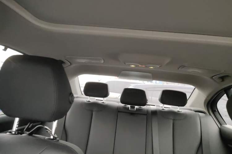 Used BMW 3 Series 2019 320Li Fashion Model
