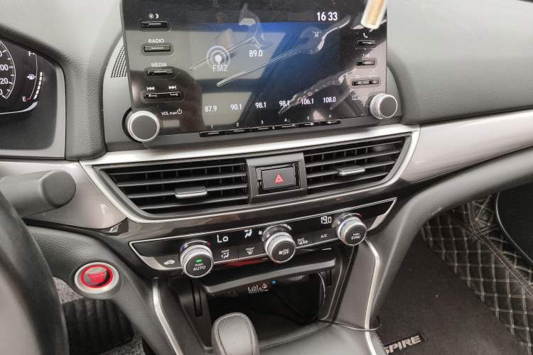 Used Honda Inspire 2019 260TURBO Elegant Edition China VI Emission Standard Audio And AC Panel