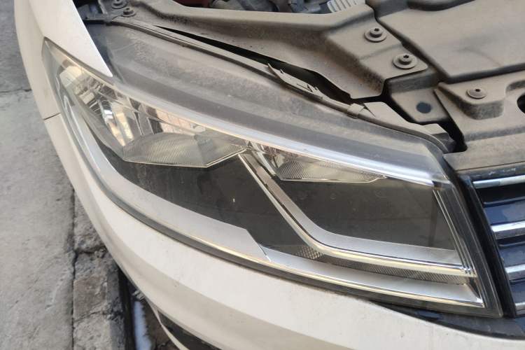 Used Volkswagen Santana 2017 Haval H9 1.6L Automatic Comfort Edition