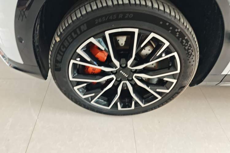 Used Zeekr 7X 2025 100kWh Long-Range All-Wheel Drive Intelligent Driving Version
