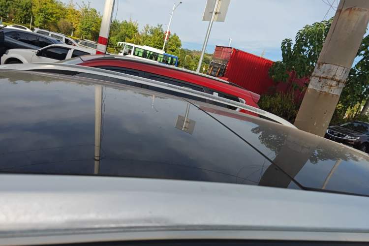 Used MG ZS 2018 1.5L Automatic Luxury Edition China V Standard