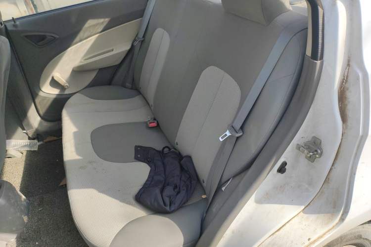 Used Chevrolet Sail 2011 Sedan 1.4L Manual Happiness Edition
