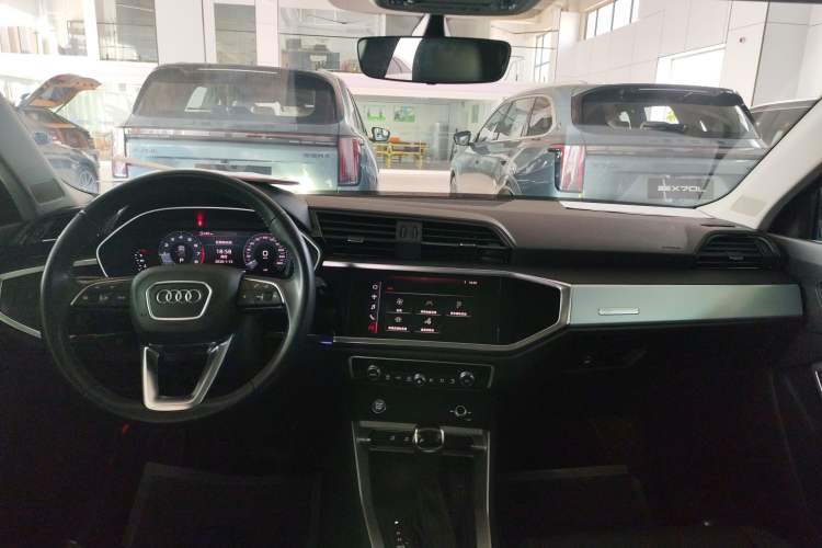 Used Audi Q3 2019 35 TFSI Advanced Style Edition