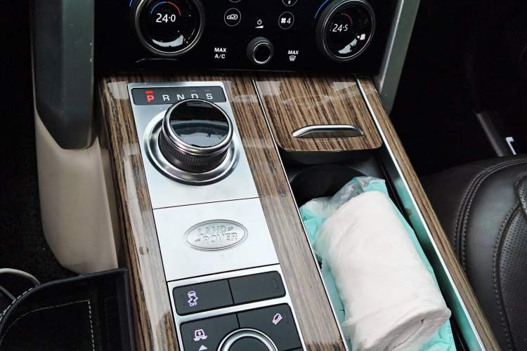 Used Land Rover Range 2019 3.0 SC V6 Long-wheelbase Version Gear Lever